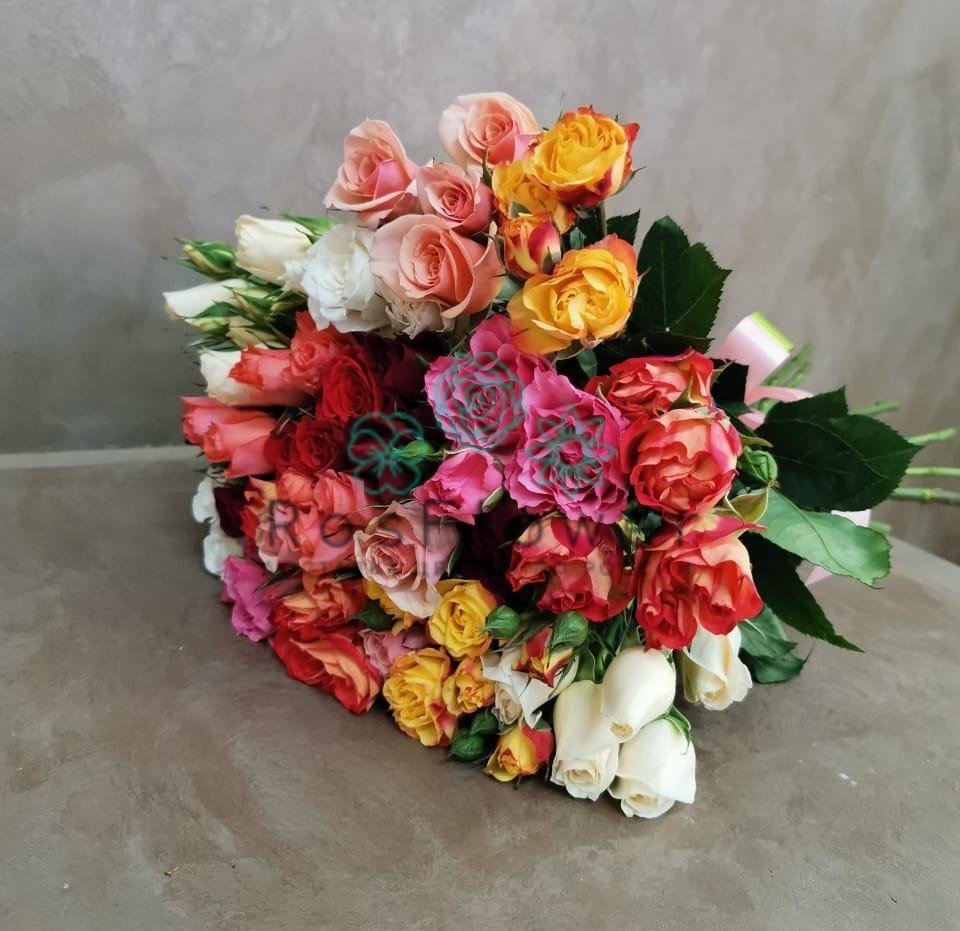 Букет цветов из: Розы в Бытха