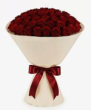 Букет 101 Бордовая роза Блэк Бакарра в Бытха