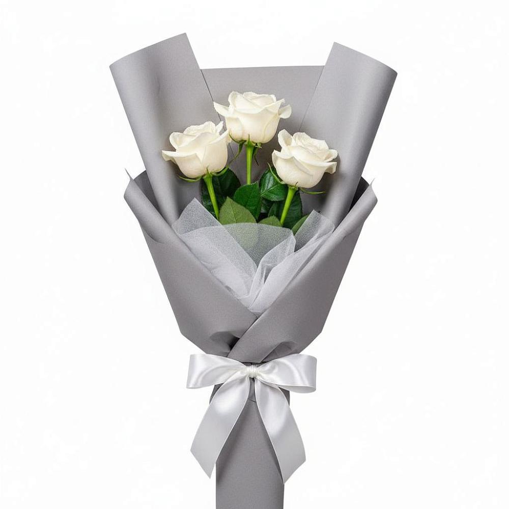 Букет 3 белые розы в Бытха