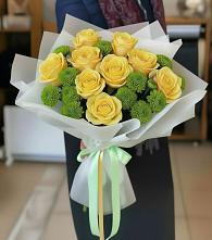 Букет цветов из:  Хризантемы и Розы в Бытха