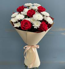 Букет цветов из:  Розы и Хризантемы в Бытха