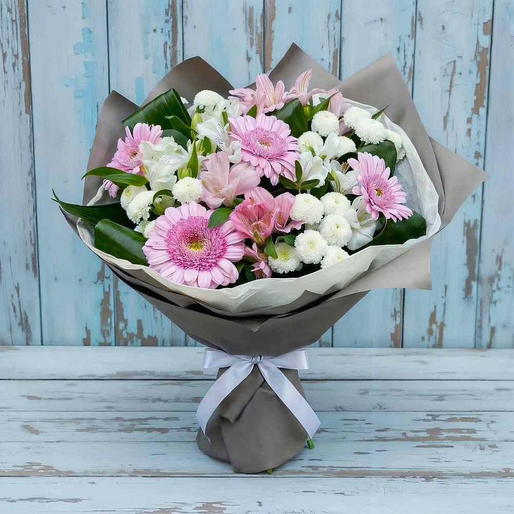 Букет цветов из: Герберы, Альстромерии и Хризантемы в Бытха