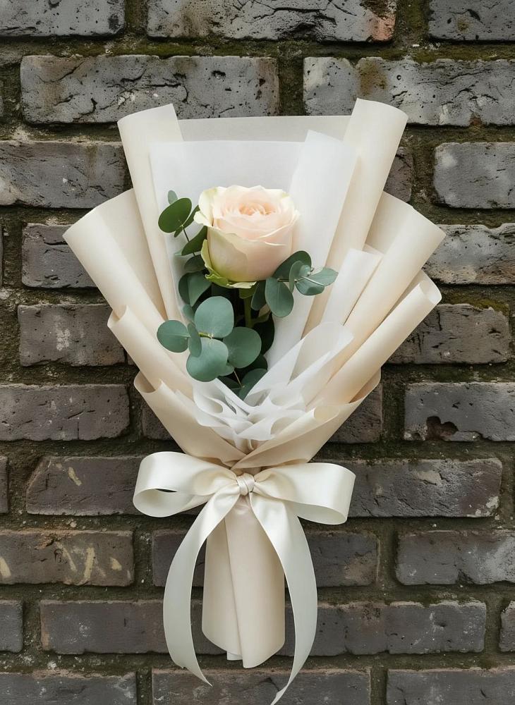 Букет цветов из: Розы в Бытха