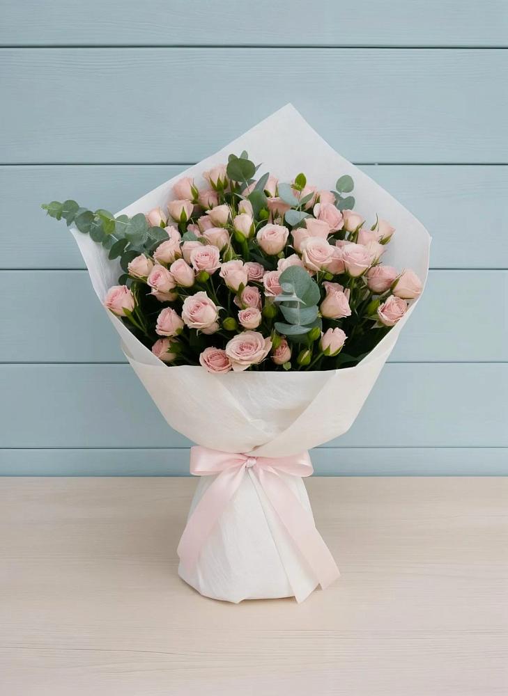 Букет цветов из: Розы в Бытха